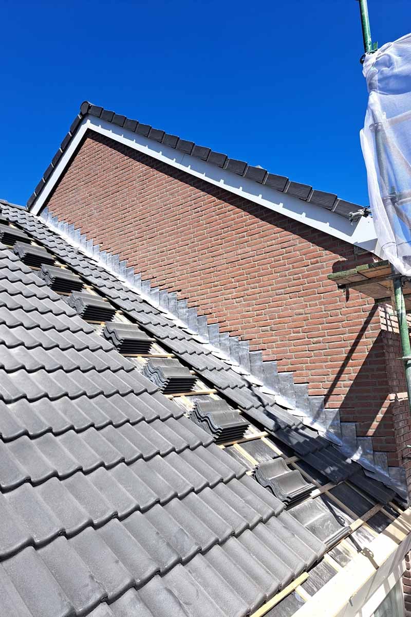 Takkenkamp lood en schoorsteen herstel