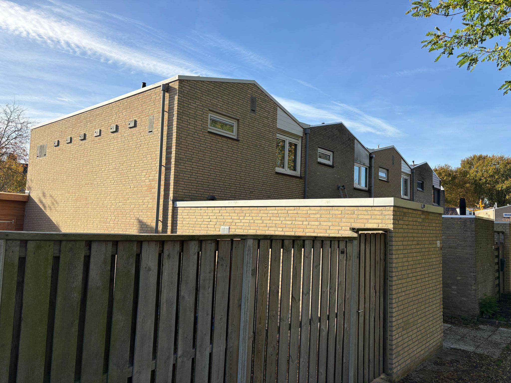 1aa79295-aca1-4e93-be09-1f9d4361ed92